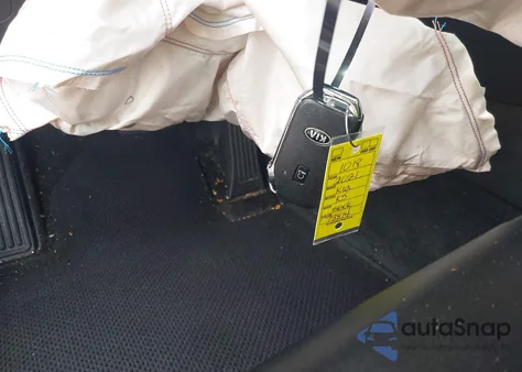 2021 Kia K5 Gt-Line из США, поврежденный, VIN 5XXG64J25MG011018